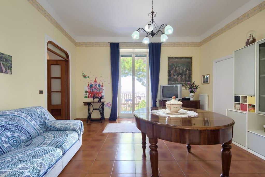 Casa Panoramica Apartment Castellammare di Stabia Luaran gambar