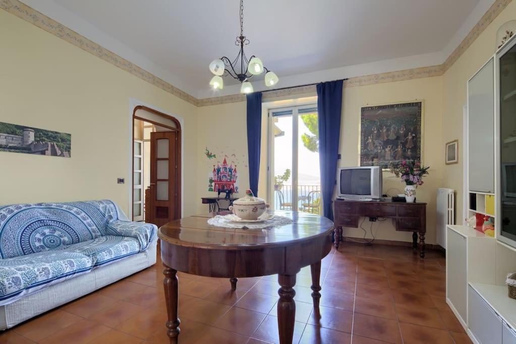 Casa Panoramica Apartment Castellammare di Stabia Luaran gambar